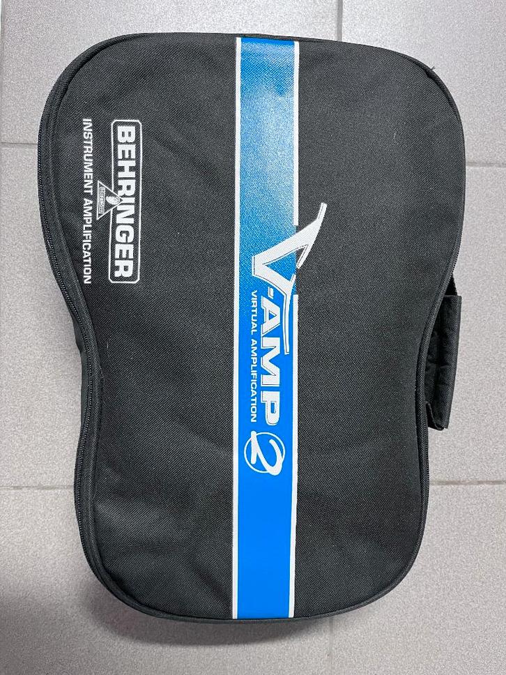 Amplificateur en V Behringer 2, Musique & Instruments, Effets, Utilisé, Multi-effet, Enlèvement