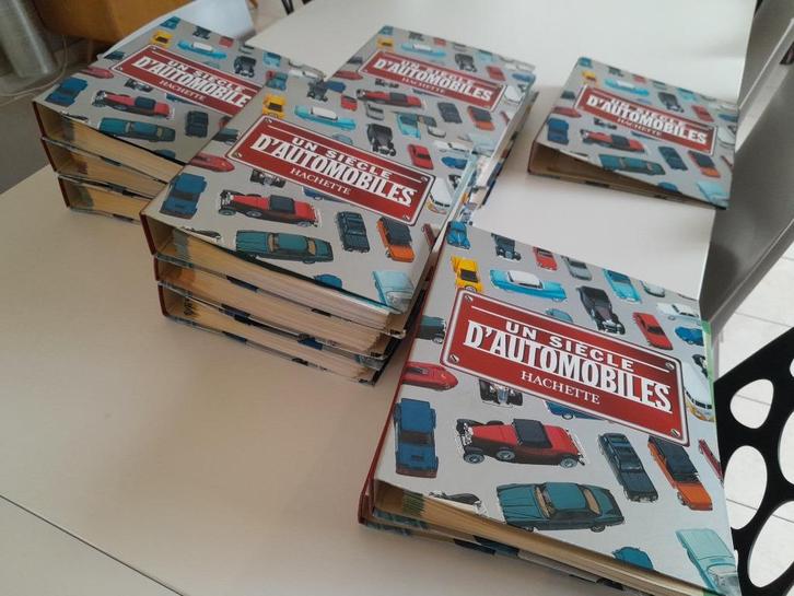 Un siècle d'automobile en 10 volumes, Antiek en Kunst, Antiek | Boeken en Manuscripten, Ophalen