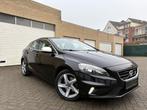 Volvo V40 T2 | 12 Maanden Garantie | 67 Dkm | 2015 | Benzine, Auto's, Volvo, Voorwielaandrijving, Monovolume, Zwart, 4 cilinders