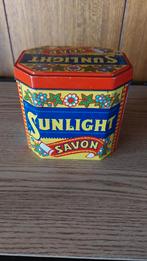 Sunlight savon zeep Ancienne boîte en métal, Collections, Boîte en métal, Utilisé, Enlèvement ou Envoi