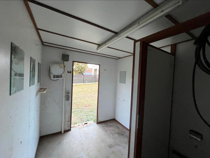 Werfkeet bouwkeet schaftkeet wcwagen, Doe-het-zelf en Bouw, Bouwketen en Schaftketen, Gebruikt, Ophalen