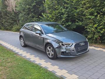 Audi A3 30 TFSI, Argent ou Gris, Achat, Euro 6, Entreprise