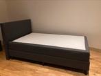 Sommier avec matelas (sans surmatelas), Comme neuf, 120 cm, Enlèvement, Gris