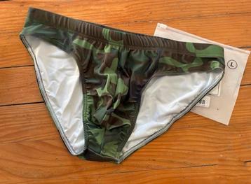 Camouflagezwembroek  beschikbaar voor biedingen