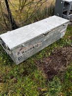 Materiaal kist, Enlèvement, Utilisé