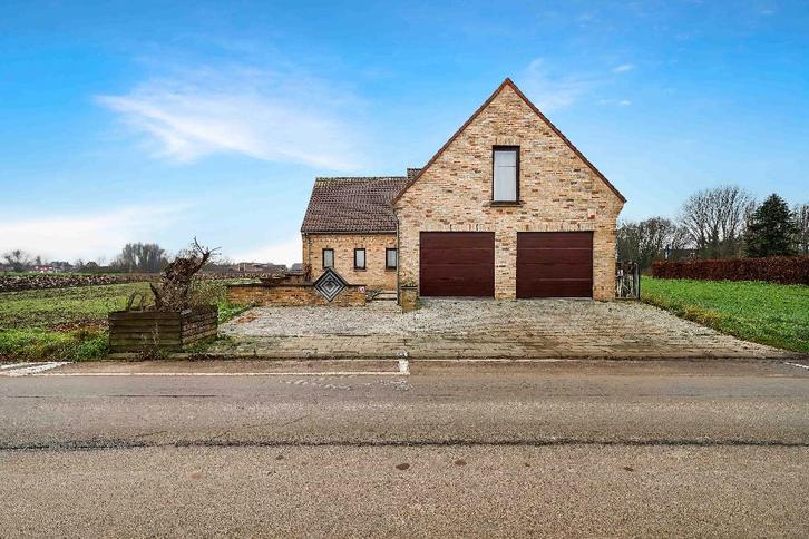 Superbe villa individuelle sur env. 2.230m² de terrain !, Immo, Maisons à vendre, Province de Hainaut, 1500 m² ou plus, Maison individuelle