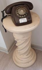 Pilaar + telefoon, Ophalen, Zo goed als nieuw
