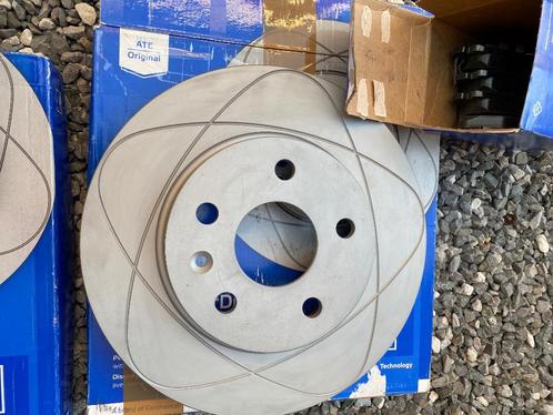 Ceramische Remschijven en remblokken van voor Opel Insignia, Auto-onderdelen, Remmen en Aandrijving, Opel, Ophalen