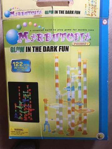 Knikkerbaan fluorescent  beschikbaar voor biedingen