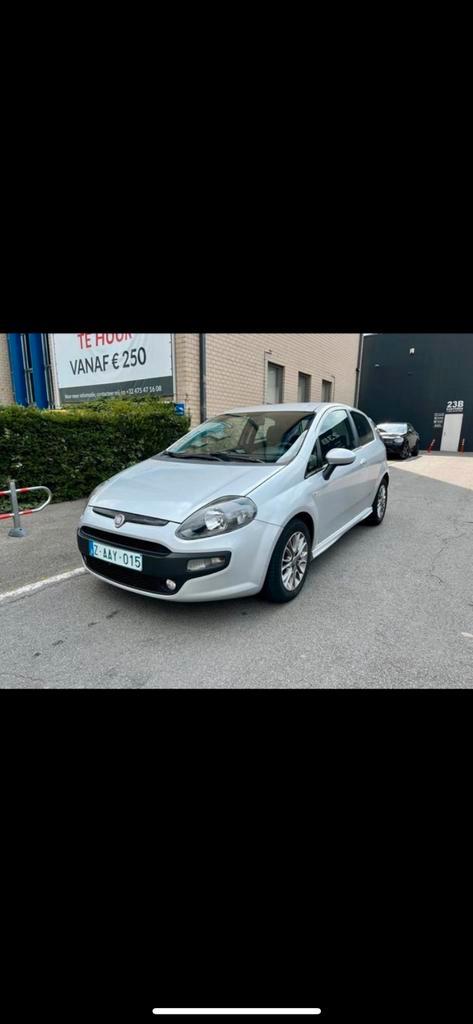 Fiat punto evo, Autos, Fiat, Particulier, Punto EVO, Airbags, Air conditionné, Apple Carplay, Verrouillage central, Vitres électriques