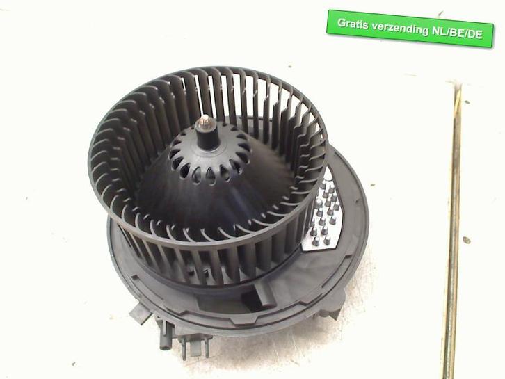 KACHELMOTOR Volkswagen Golf VII Variant (AUVV) (5Q1819021B), Auto-onderdelen, Airco en Verwarming, Volkswagen, Gebruikt