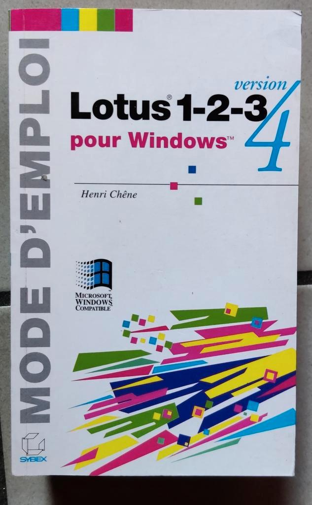 Lotus 1-2-3, Livres, Informatique & Ordinateur, Comme neuf, Enlèvement ou Envoi