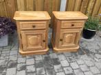 2 Vol Eiken nachtkastjes, Huis en Inrichting, Slaapkamer | Nachtkastjes, Ophalen, Gebruikt, 55 tot 70 cm, 45 tot 65 cm