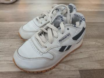 Reebok Classic kinderschoen- maat 25 beschikbaar voor biedingen