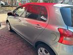 Toyota Yaris, Auto's, Voorwielaandrijving, Beige, 5 deurs, Particulier