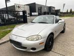 Mazda MX-5 1.6i Cabriolet Gekeurd, Autos, Mazda, 0 kg, Argent ou Gris, Cabriolet, Noir