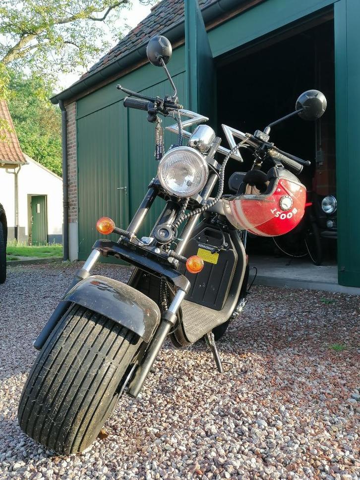 Escooter MADEMOTO, Vélos & Vélomoteurs, Trottinettes, Comme neuf, Step électrique (E-scooter), Enlèvement