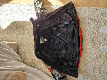 Rallye pak 4 vest 52/ broek 50 beschikbaar voor biedingen