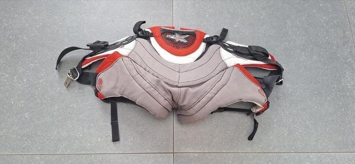 Harnais de siège Prolimit pour femme taille M, Sports nautiques & Bateaux, Planche à voile, Utilisé, Autres types, Enlèvement