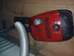 stofzuiger v MIELE + doos zakken., Elektronische apparatuur, Stofzuigers, Ophalen, Zo goed als nieuw, Stofzuiger