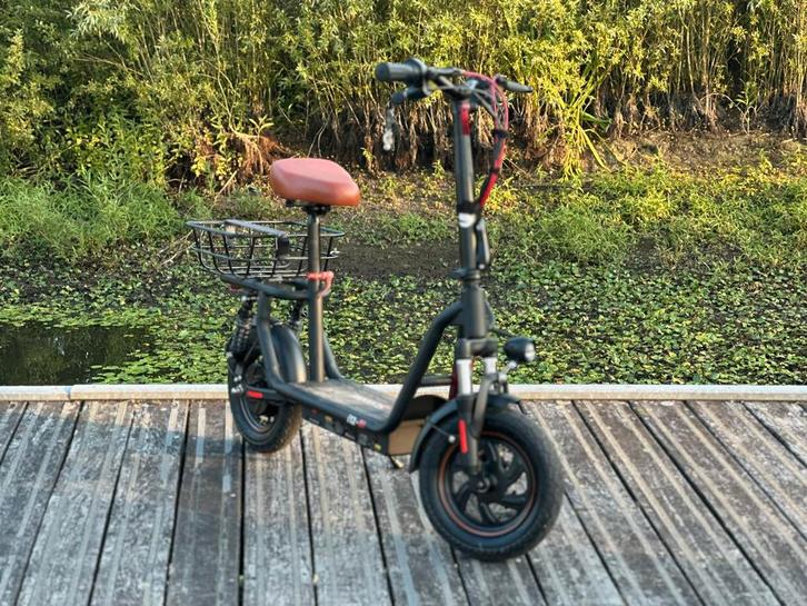 Elektriche scoort step, Fietsen en Brommers, Steps, Zo goed als nieuw, Elektrische step (E-scooter), Ophalen of Verzenden