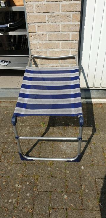 Voetenbank Crespo - blauw-wit beschikbaar voor biedingen