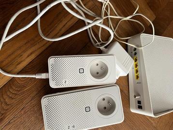 Routeur et amplificateur réseaux wifi Telenet beschikbaar voor biedingen