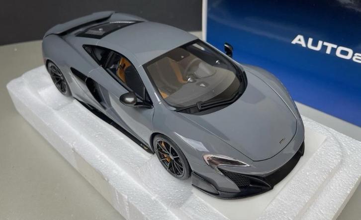 McLaren 675LT Chicane Grey 1/18 AUTOART Nieuw, Hobby en Vrije tijd, Modelauto's | 1:18, Nieuw, Auto, Autoart, Ophalen of Verzenden