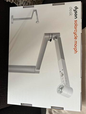 Dyson bureau lamp  beschikbaar voor biedingen