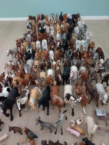 Schleich paarden beschikbaar voor biedingen