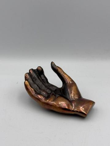 Main en bronze de Richard Richese Van Hauwaert, Enlèvement, Bronze