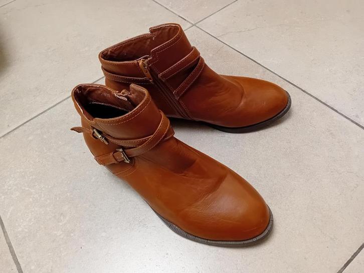 Damesschoen laag laarsje maat 39 lederlook, Kleding | Dames, Schoenen, Gedragen, Lage of Enkellaarzen, Bruin, Ophalen