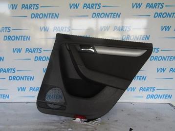 Portierbekleding 4Deurs rechts-achter van een Volkswagen Pas beschikbaar voor biedingen