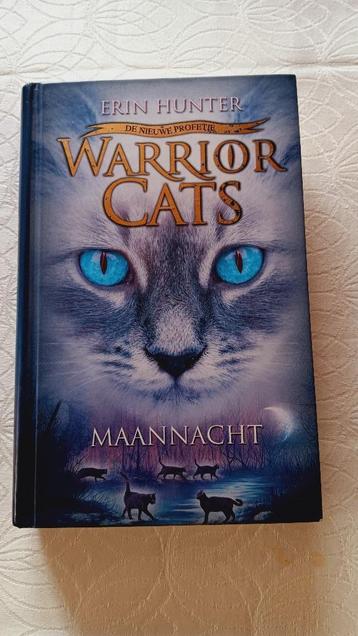 Warrior cats - maannacht reeks 2 boek 2 beschikbaar voor biedingen