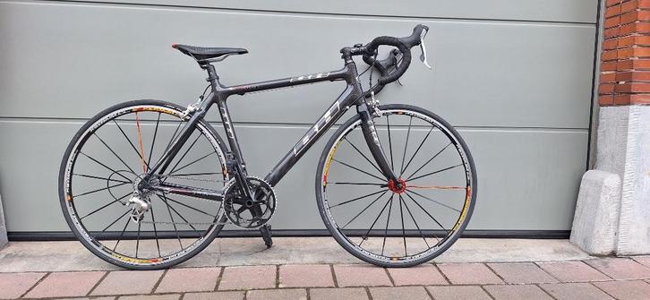 Vélo  BH, Fietsen en Brommers, Fietsen | Racefietsen, Gebruikt, Heren, Overige merken, Carbon, Ophalen