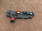 MERCEDES SPRINTER VW CRAFTER BRANDSTOF POMP DIESEL POMP TANK, Ophalen of Verzenden, Gebruikt, Mercedes-Benz