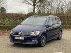 VW Touran 1.6 TDI Boîte automatique DSG, Autos, Achat, Euro 6, Alcantara, 5 portes