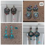 Partijtje oorbellen, Bijoux, Sacs & Beauté, Boucles d'oreilles, Neuf, Enlèvement ou Envoi, Autres couleurs, Autres matériaux
