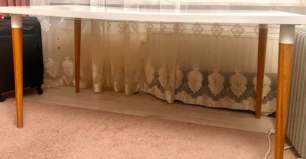 Bureau/tafel, Ophalen, Zo goed als nieuw