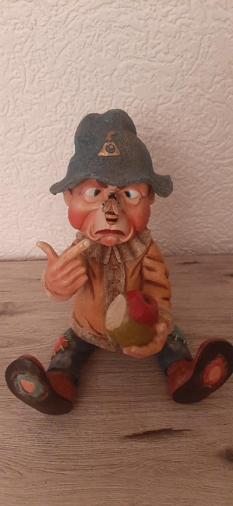 laven efteling Leep met bij op neus, Verzamelen, Efteling, Zo goed als nieuw, Beeldje of Poppetje, Ophalen of Verzenden