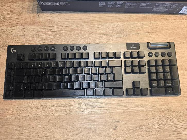 Logitech G915 X LIGHTSPEED wireless gaming toetsenbord, Computers en Software, Toetsenborden, Zo goed als nieuw, Azerty, Draadloos