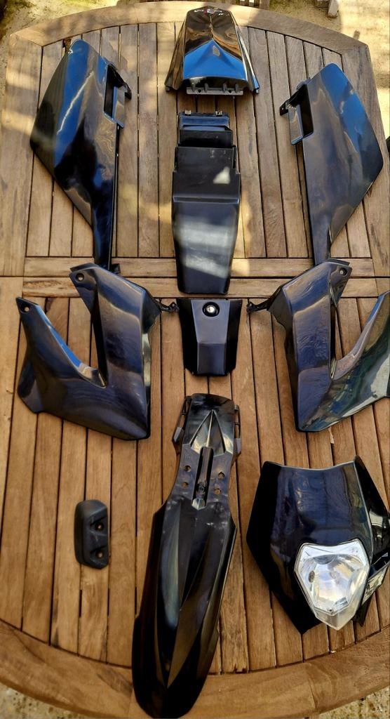 Complete Derbi Senda Xrace Xtrem Drd kuipset, Fietsen en Brommers, Brommers | Derbi, Verzenden