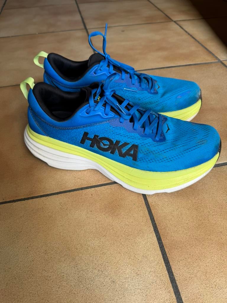 Hoka bondi 8 maar 44 2/3, Sports & Fitness, Course, Jogging & Athlétisme, Enlèvement, Comme neuf