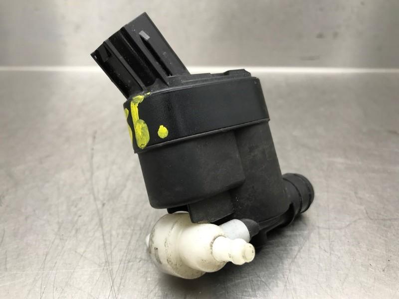 LAVE-GLACE POMPE AVANT Kia Ceed Sportswagon (CDF), Utilisé, Kia