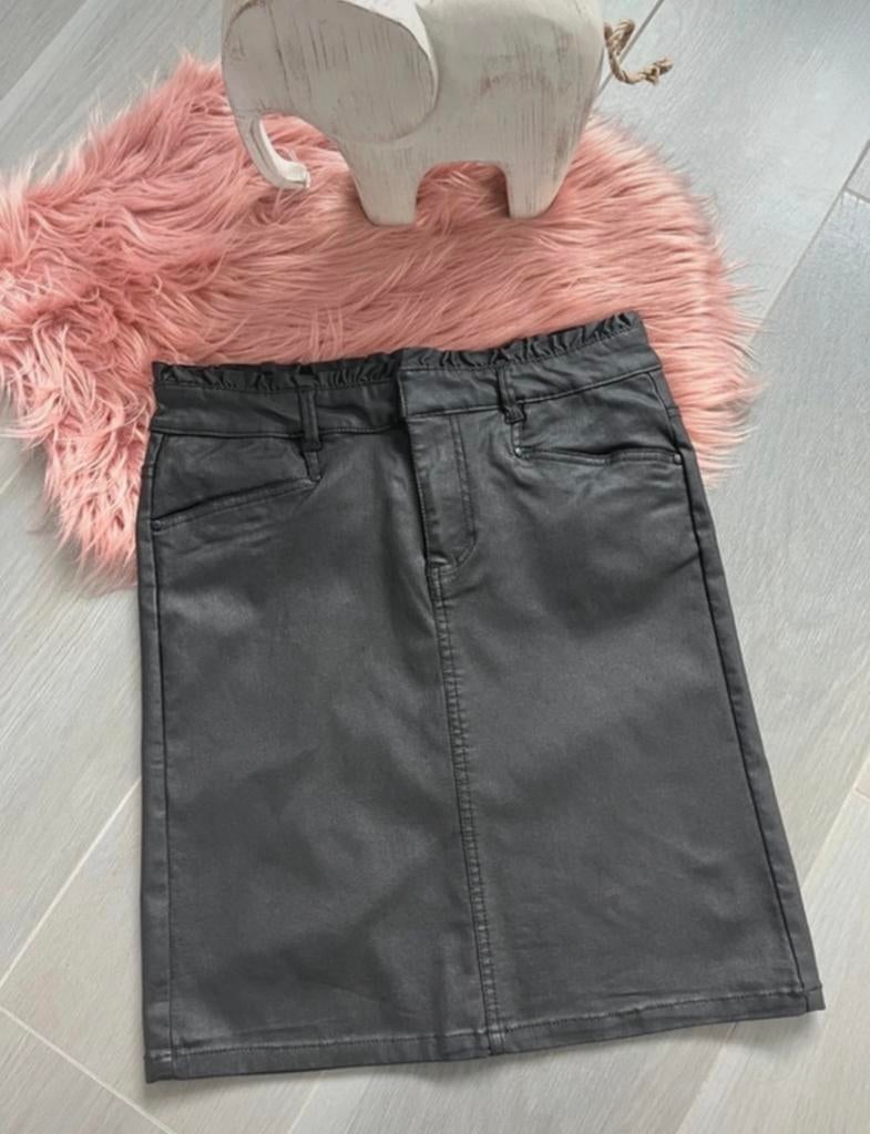 Jupe en similicuir, Vêtements | Femmes, Jupes, Enlèvement ou Envoi, Comme neuf
