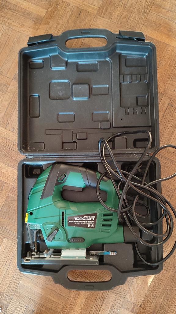 Scie sauteuse électrique Topcraft + sa boîte d’outils, Bricolage & Construction, Outillage | Scies mécaniques, Comme neuf, Scie sauteuse
