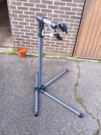 fietsenstandaard/ fietsreparatiestandaard, Enlèvement, Comme neuf