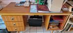 Bureau in hout, Huis en Inrichting, Ophalen, Met lade(s)