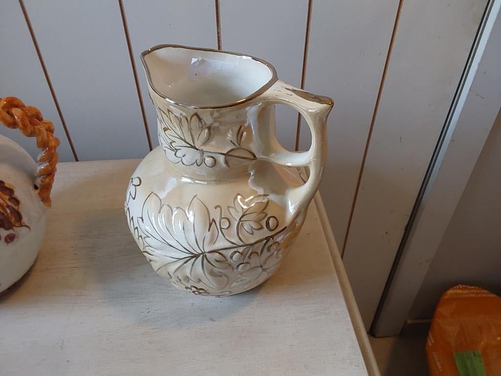 Vaas, Ophalen, Zo goed als nieuw, Steen