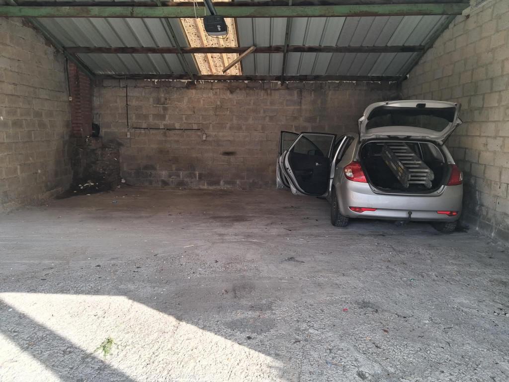 entreposage, Immo, Charleroi